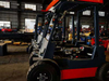 Préparateur de commandes Construction Four Wheel Counterbalance Balance Warehouse Heavy Diesel Forklift Truck (CPCD)