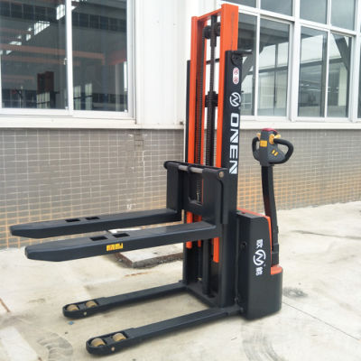 L'OEM de RoHS de la CE a adapté la promenade de levage aux besoins du client de la capacité de chargement 1500kg 1600mm derrière le chariot élévateur électrique